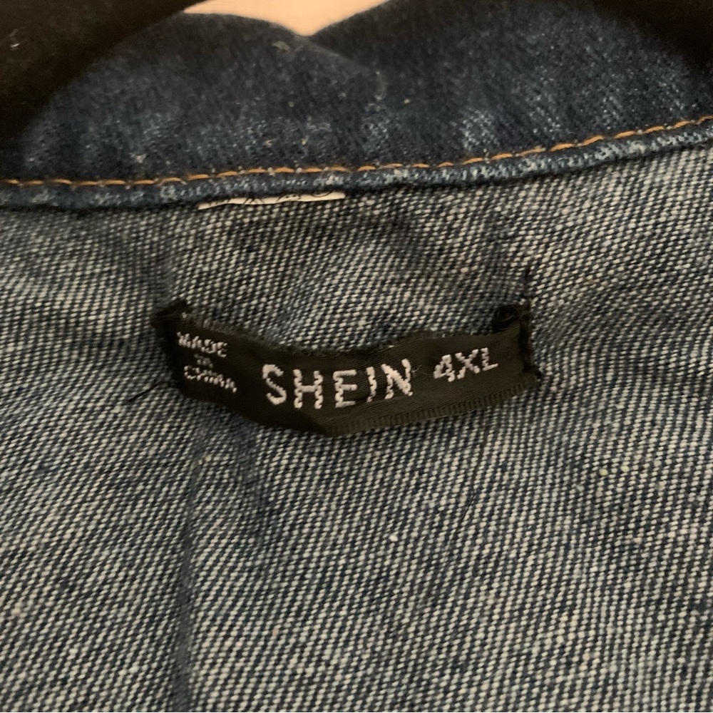 Button Up Denim Jacket with Pockets - Picture 10 of 12